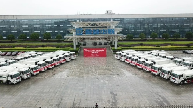 非凡娱乐环境批量环卫装备发往柬埔寨，助力“一带一路”建设