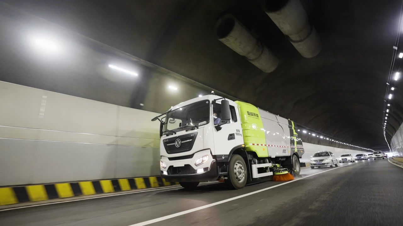 获赞！非凡娱乐环境新能源装备硬核守护2024珠海航展